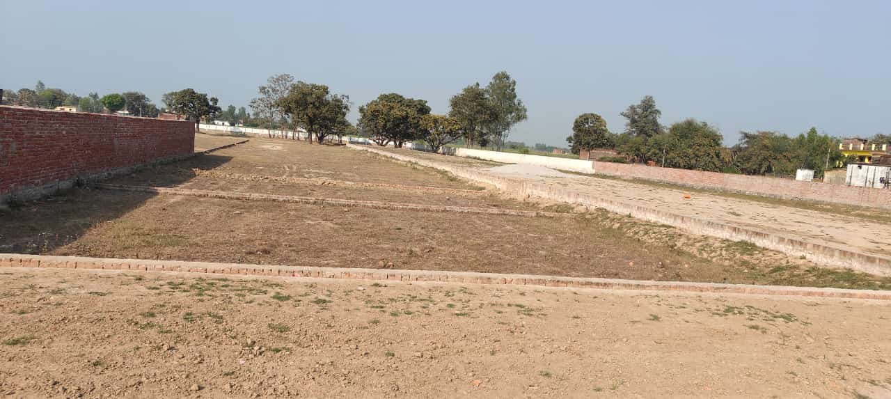 Plot in Belwa Rampur - Image 2